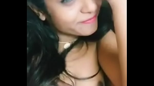 Istri Desi Yang Lagi Digarap Suami Sendiri