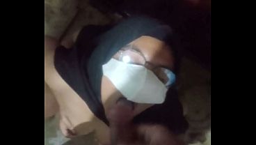 Cewek Indonesia Crot Di Kamar Mandi Sambil Nelen Air Kencing
