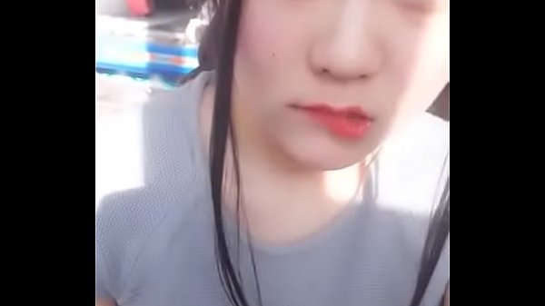 Gadis Tiongkok Imut Yang Menggoda
