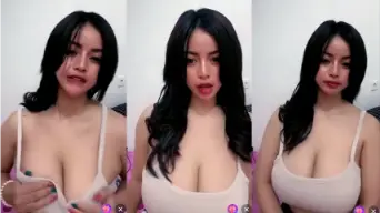 Belahan Toket Gede Brutal Bikin Muncrat Mata