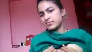 Desi Pacar Bugil, Video Mms Pribadi Sendirian