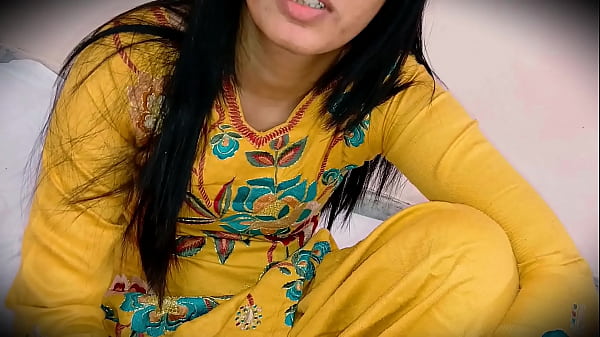 Mertua Gede Pantatnya, Ngewe Sambil Digebukin.