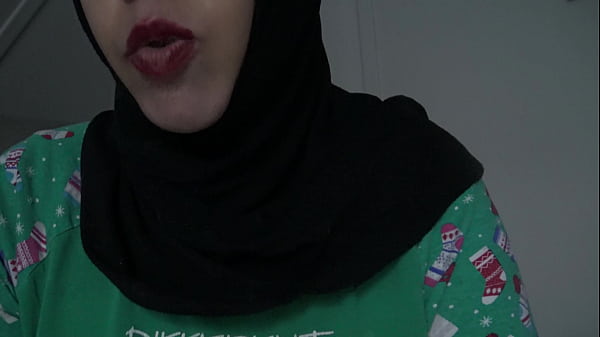 Istriku Montok Digilir Pria Arab, Dia Makin Liar Dan Basah Kenaikan Gairah.