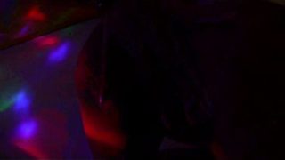 Colombia Mami Montok Sange Kasih Ngewe Enak Di Kamar Mandi Terus Lanjut Di Sofa.