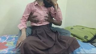 Cewek Kuliahan India Digebukin Cowoknya Di Kamar Kos, Crot Penuh