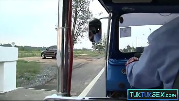 Ibu-ibu Thailand Jalanan Digebet, Diajak Muter-muter Terus Digarap