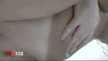 Thais Jebi, Si Spanyol Pirang Seksi Digebuk Teri Di Kamar Mandi, Basah Kuyup Ngeces