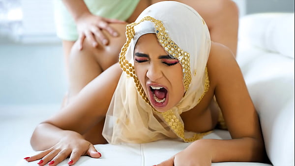 Ngebujuk Pacar Hijab Yang Dilarang Ngewe Karena Adat, Akhirnya Dia Ngelunasin Nafsu – Hijablust