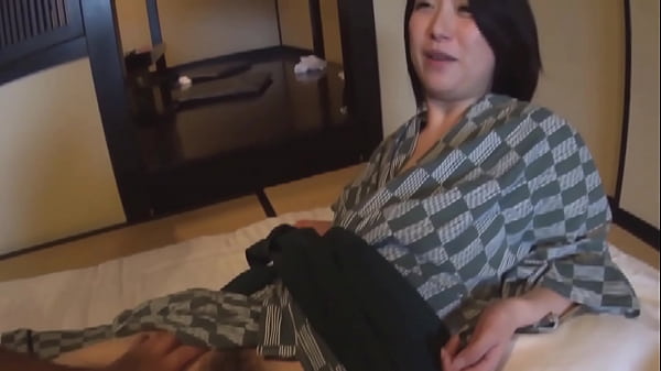 Bulu Lebat Cewek Jepang, Gaya Amatir Dari Sudut Pandangku Yang Bikin Makin Erotis.
