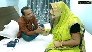 Istri India Seksi Butuh Duit Buat Biaya Perawatan Suami, Ngewe Amatir Gaya Hindi!