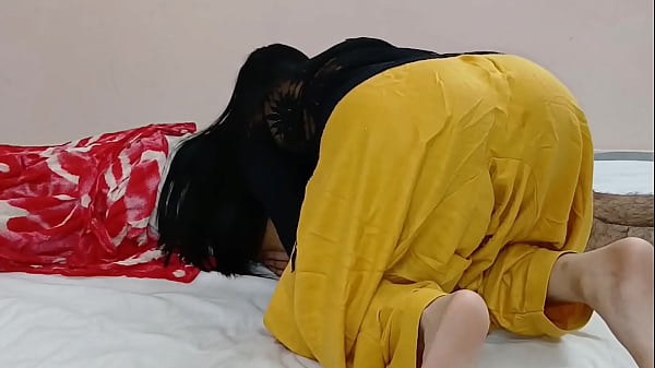 Bhabhi Lagi Haus, Memeknya Sempit Digenjot Habis-habisan Video Bokep Hindi.