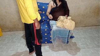 Pertama Kali Di Rumah Mertua, Si Mantu Ngewein Mertua Perempuan Dengan Suara Mesum Yang Jelas-jelas Bikin Gregetan.