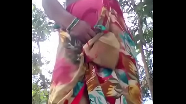 Desi Roshni Bhabhi Pamer Barang Panasnya Yang Bikin Ngiler