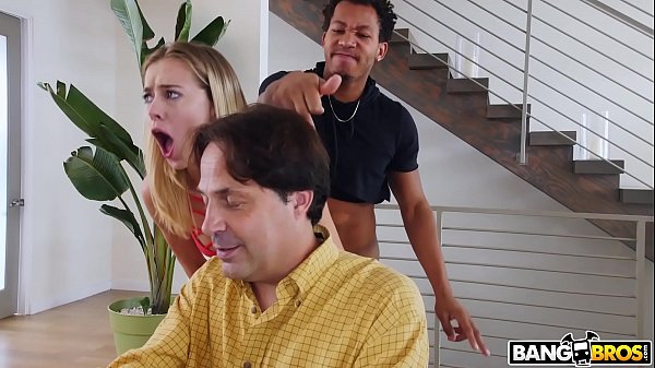 Bangbros – Si Cantik Haley Reed Ngentot Pacar Diam-diam Di Belakang Bokap