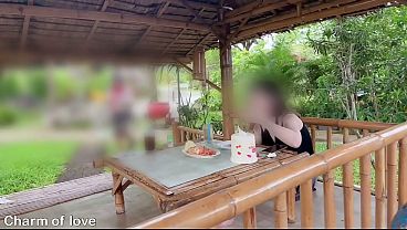 Di Luar, Main Sama Orang Asing, Thailand.
