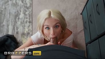 Pasukan Maling Melawan Emak-emak Nakal: Emma & Rosie / Brazzers, Klik Xvpromo Di Situs Resmi Buat Diskon Mesum