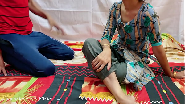 Bokep Hot Tante Digoyang Abg Keras Suara Hindi Full Hd.