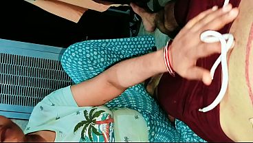 Desi Bhabhi, Ketat, Basah, Ngentot Sambil Teriak Crot, Suara Hindi Jelas, Bhabhi Loncat-loncat Di Kontol Gede.