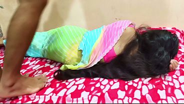 Cewek India Digebukin Di Kamar Tidur