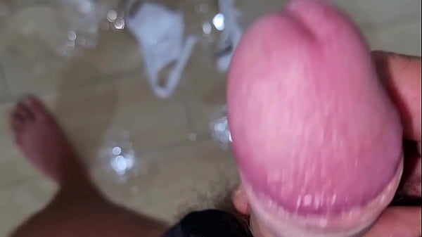 Astaga, Kakak Tiri Ngebut Sampai Crot, Kontol Gede Bikin Mampet
