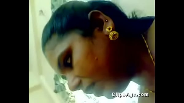 Desi Pelacur Ngehisap Kontol Klien Di Video Mms.