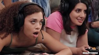 Mode Co-op Ngewe Buat Cewek Gamer / Reality Kings