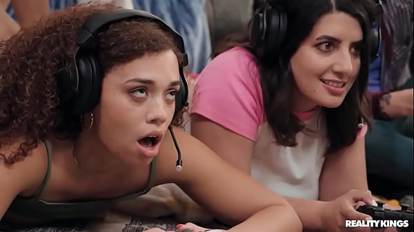 Mode Co-op Ngewe Buat Cewek Gamer / Reality Kings