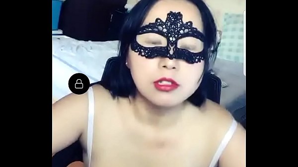 Tonton Live China, Goyang-goyang Bikin Ngilu!