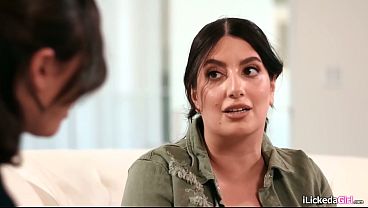 Ibu Tiri Montok Rawat Kontol Besar Anak Tirinya