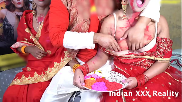 Nih Bocah India Lagi Main Holi, Langsung Digebukin Sambil Teriak-teriak “xxx” Pake Bahasa Hindi, Bikin Makin Panas.