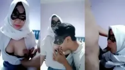 Sma Jilbab Putih Ngewe Di Aplikasi Bling2 Bikin Makin Basah