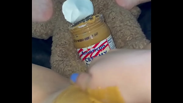Creamy Peanut Butter Amerika Ngecrot Di Memek Pink Gadis 18 Tahun Perawan-amatir Saudi-salju Putih Arab-masturbasi-ekstrim Kinky Fetish Makanan-los Angeles-amerika Serikat-2025