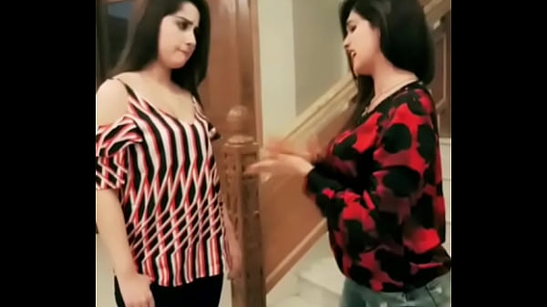 Tonton Video Panas Desi Bikin Makin Greget!