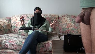 Istriku Arab Montok Dihajar Mesin Kontol, Jadi Cuckold Liar