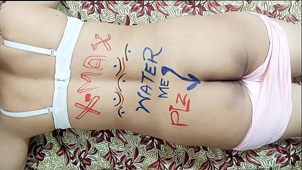 Tahun Baru Natal, Kontol Getar Ngepukin Pantat Gede Dan Memeknya, Pakai Gaun Merah Bra Putih Hijab Hitam.