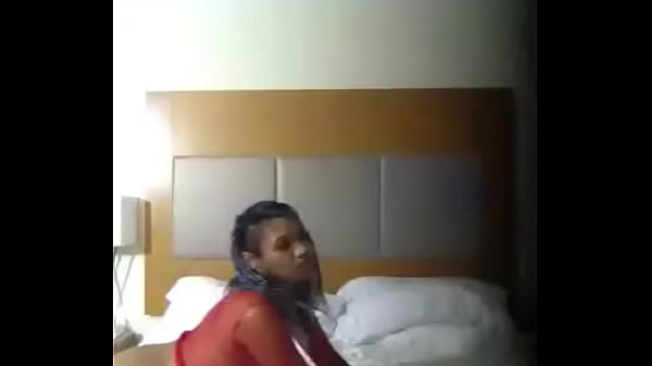 Gadis Cina Hitam Di Kamar Tidur Goyangin Tubuh Panas Part 2