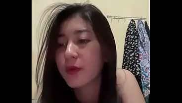 Cewek Live, Goyangannya Bikin Ngaceng, Cantiknya Kebangetan Sampe Pengen Colo