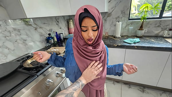 Istri Hijab Panas Ingin Selamatkan Pernikahan Dengan Belajar Ngewe Mulut Dan Bicara Mesum – Nafsu Hijab