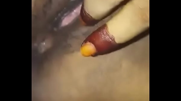 Desi Pasutri Penggila Selingkuh, Istri Digoyang Sementara Suami Nonton.