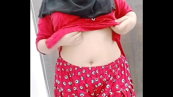 Ibu Rumah Tangga Buka Baju Demi Selingkuhan, Ngomong Kotor Pakai Suara Hindi Bikin Makin Panas.