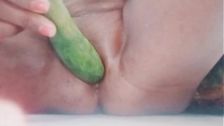 Desi Bhabhi Ngewe Panas Di Ranjang